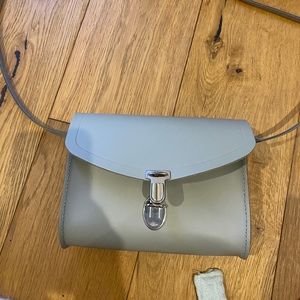 Light grey cross body